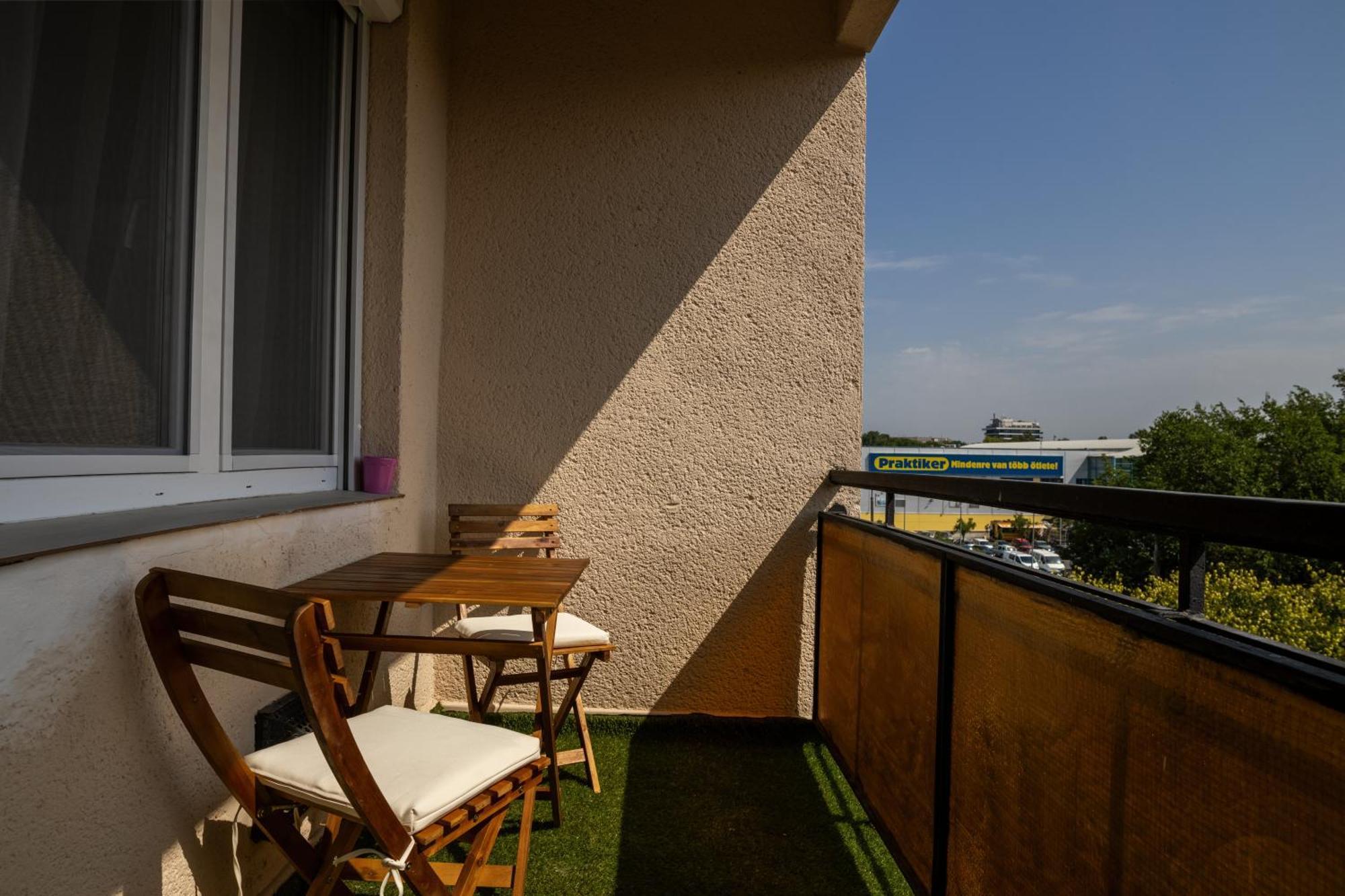 Malompark Apartman With Free Parking 데브레첸 외부 사진