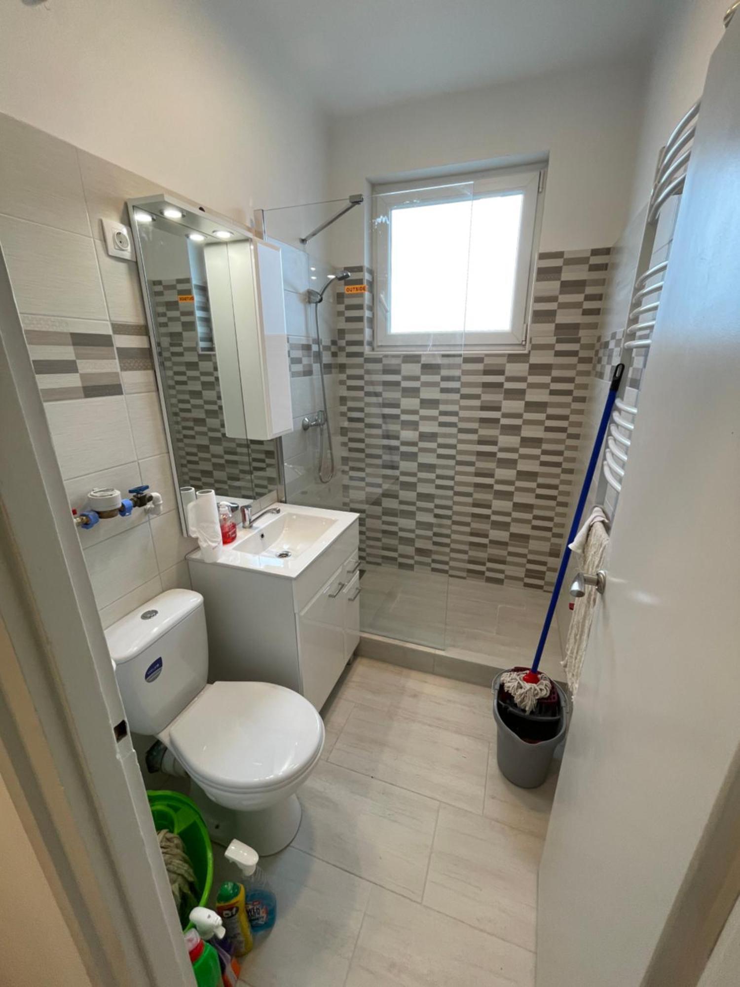 Malompark Apartman With Free Parking 데브레첸 외부 사진